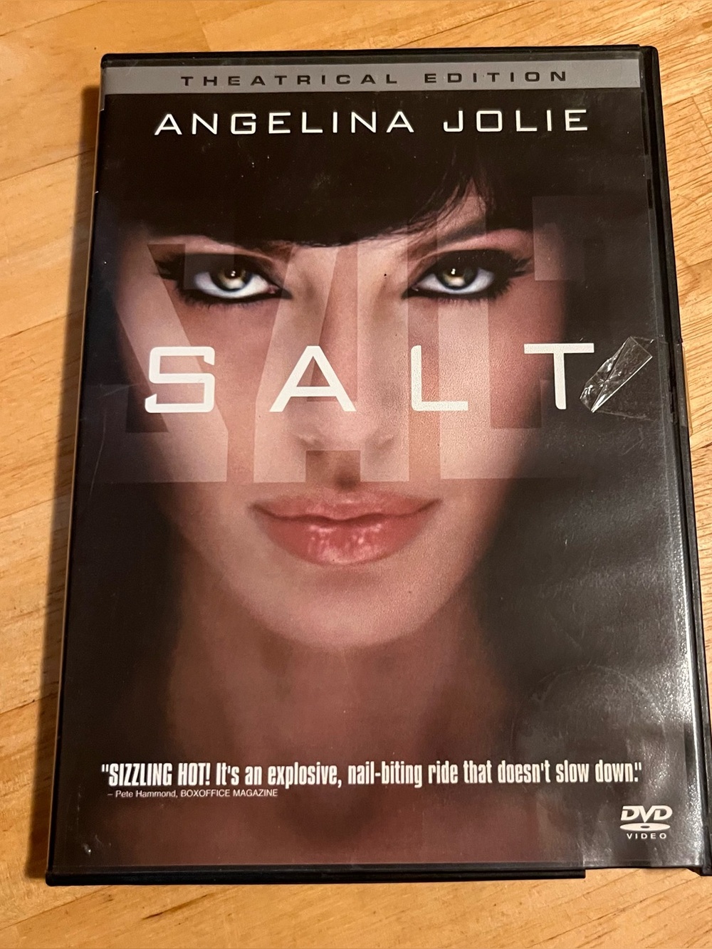 Salt DVD - Angelina Jolie Theatrical Edition